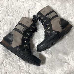 SOREL Major Carly Combat Boots Lace Up Zip Leather Canvas Black Gray Moto Sz 10